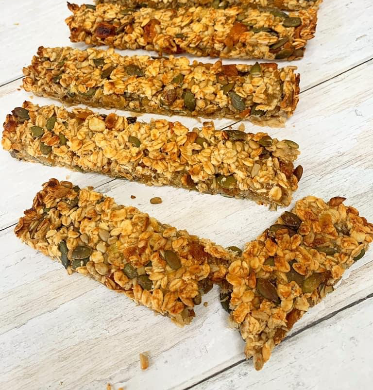 Banana and Pear Breakfast Bars