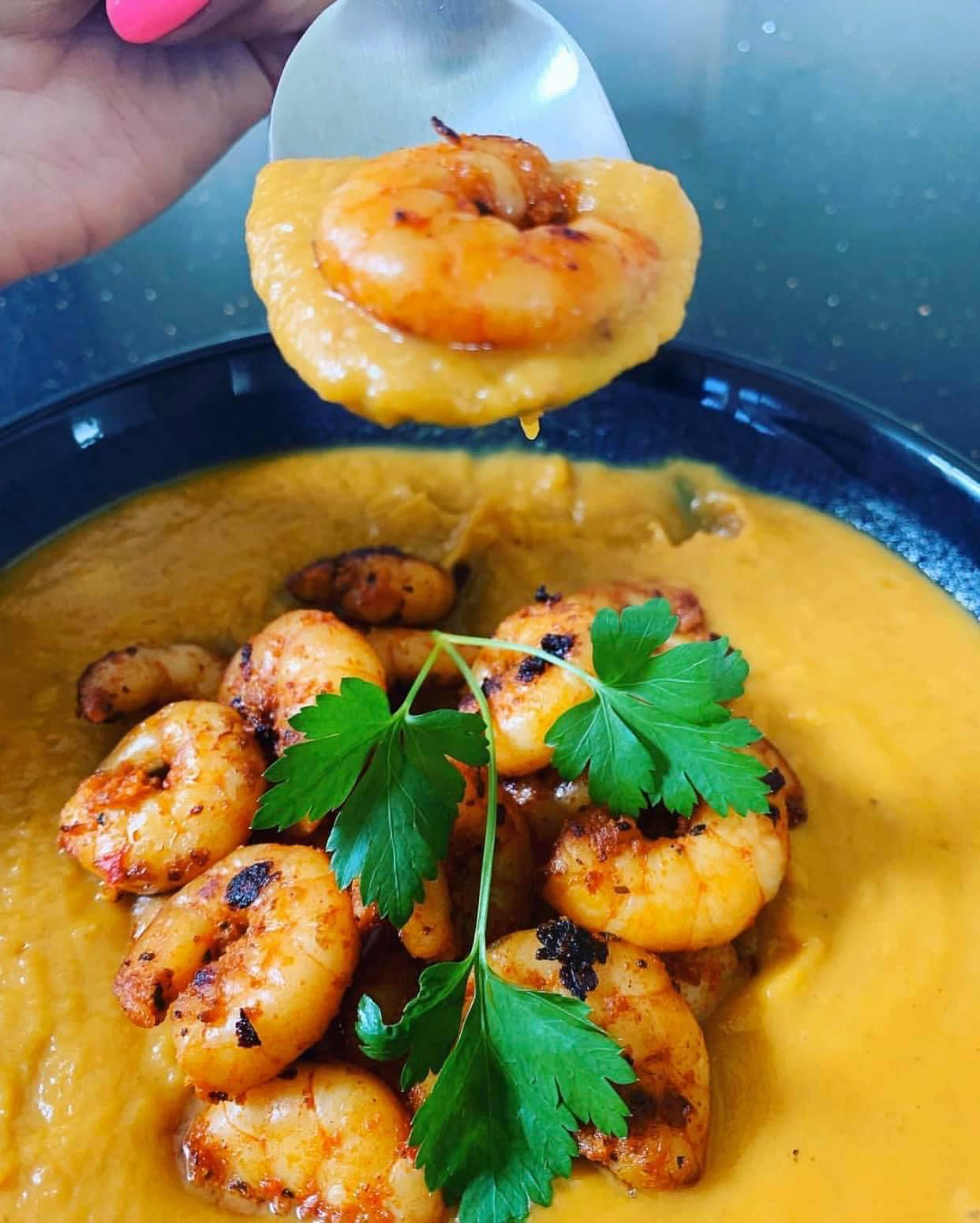Chowder with spicy prawns